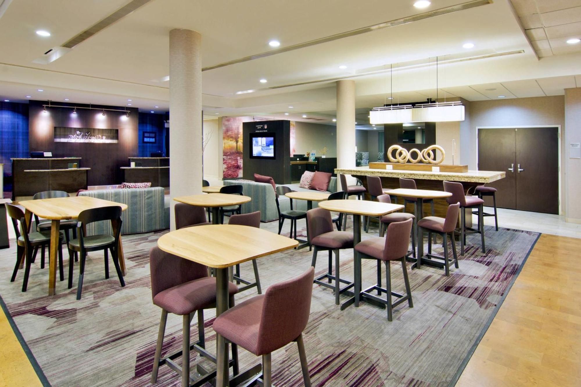 Courtyard By Marriott Clarksville Exterior foto